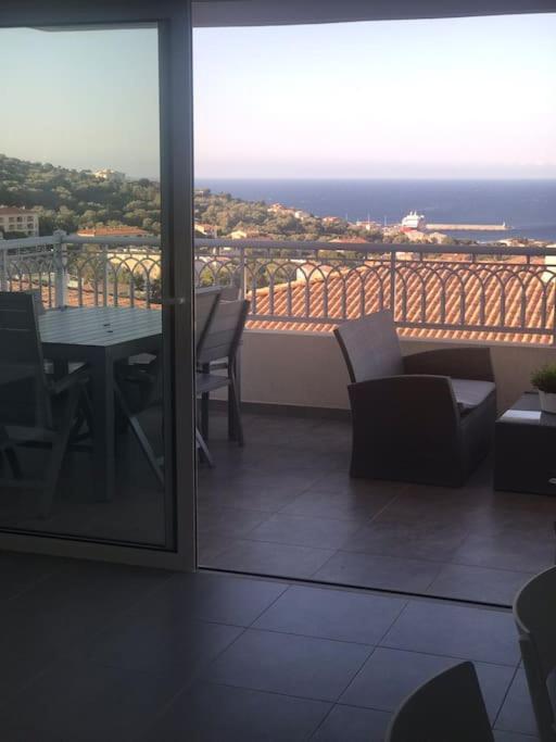 Appart Avec Terrasse Vue Sur Mer Exceptionnelle LʼÎle-Rousse Dış mekan fotoğraf